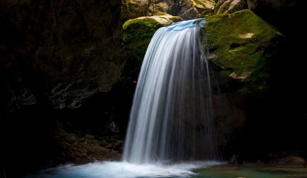 gorges-kakuetta Les gorges de Kakuetta offrent une véritable expédition dans les souterrains basques