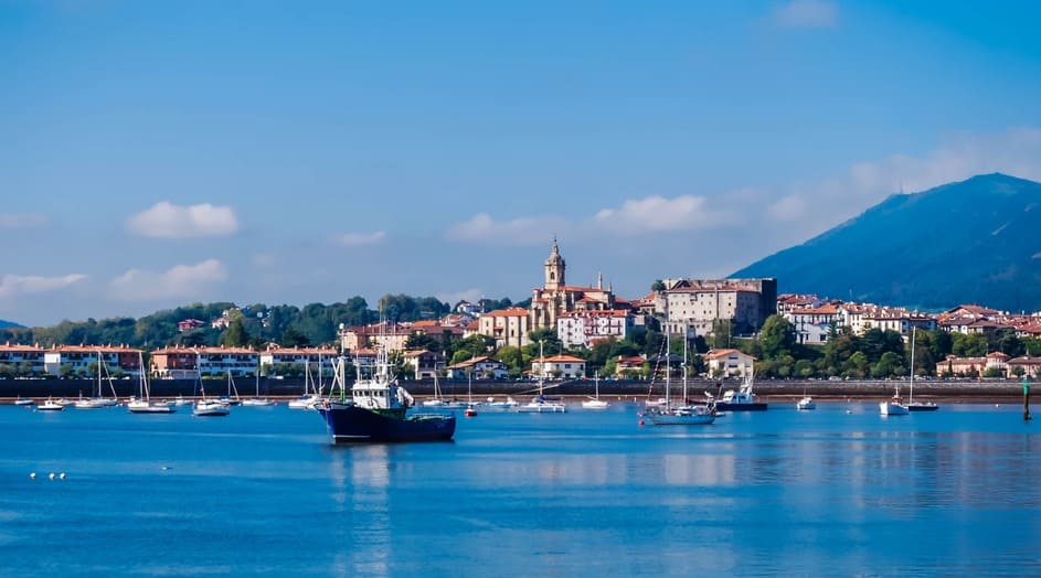 ville-hendaye Aperçu de la ville d'Hendaye depuis les rives de la côte basque